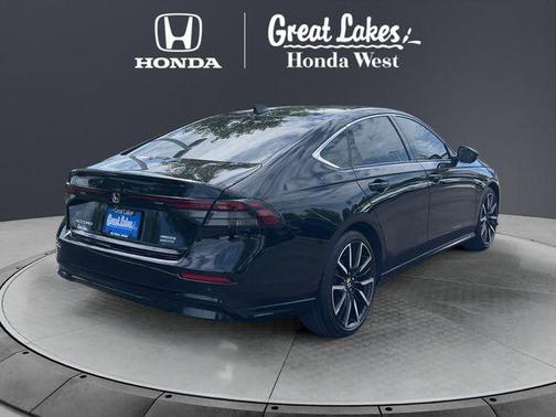Crystal Black Pearl 2025 Honda Accord Hybrid Touring