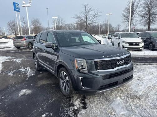 2022 Kia Telluride S