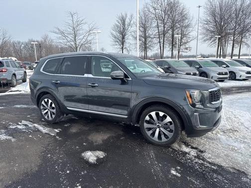 2022 Kia Telluride S