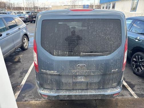 2022 Ford Transit Connect XLT w/Rear Liftgate