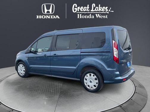 2022 Ford Transit Connect XLT w/Rear Liftgate