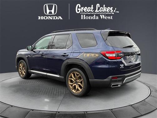 2023 Honda Pilot AWD Elite