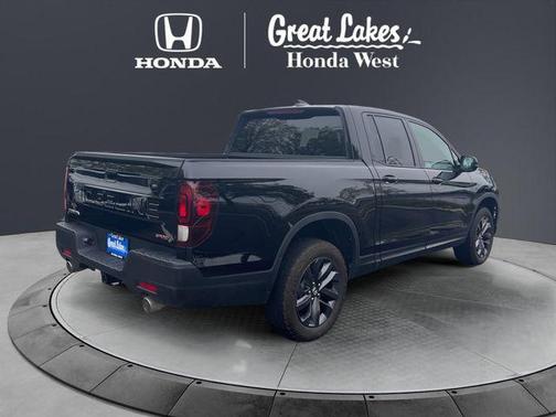 Radiant Red Metallic II 2023 Honda Ridgeline RTL