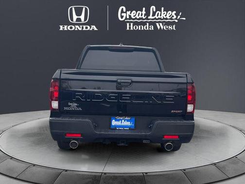 Radiant Red Metallic II 2023 Honda Ridgeline RTL