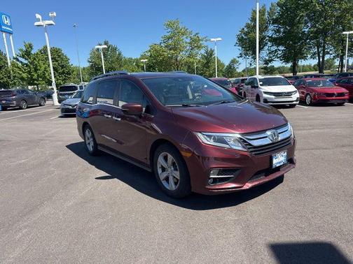 Deep Scarlet Pearl 2018 Honda Odyssey EX-L