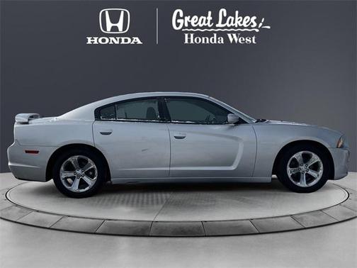 2012 Dodge Charger SXT