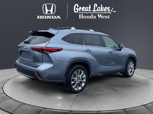 2021 Toyota Highlander Limited