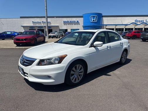 Alabaster Silver Metallic 2012 Honda Accord EX-L