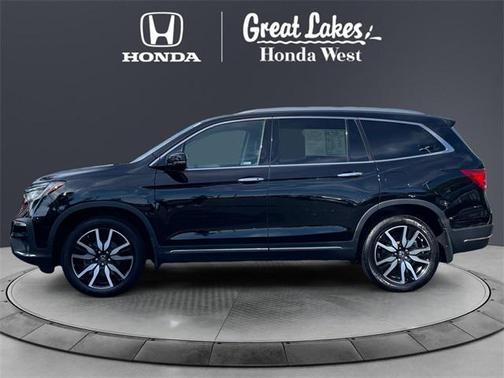 2022 Honda Pilot Touring 8-Passenger
