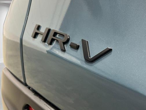 Nordic Forest Pearl 2027 Honda HR-V Sport AWD