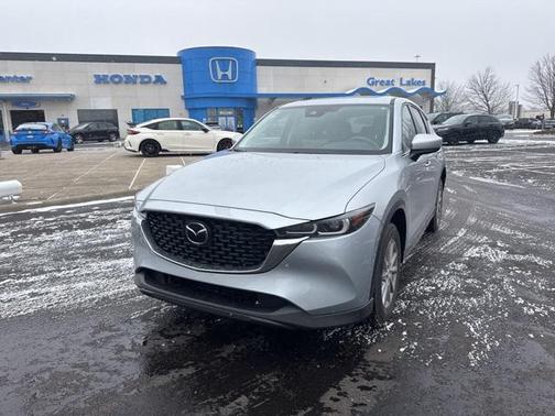 2023 Mazda CX-5 2.5 S Preferred Package