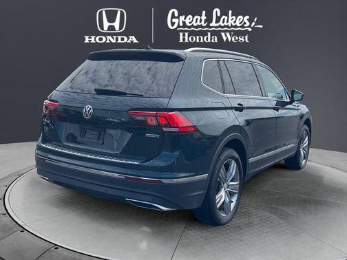Moss Green 2019 Volkswagen Tiguan 2.0T SEL
