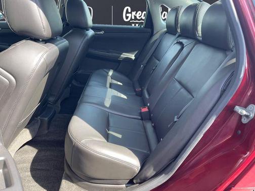 2011 Chevrolet Impala LT