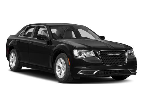 2017 Chrysler 300 Limited