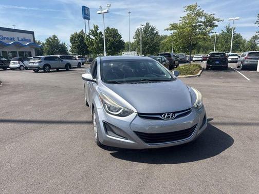 Shale Gray Metallic 2016 Hyundai ELANTRA SE