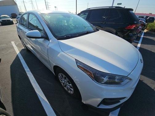 2020 Kia Forte FE