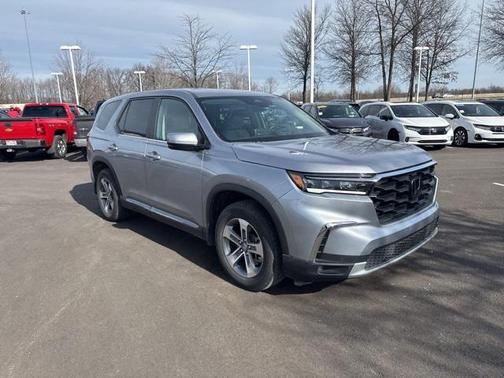 2023 Honda Pilot AWD EX-L 7 Passenger