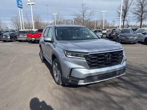 2023 Honda Pilot AWD EX-L 7 Passenger