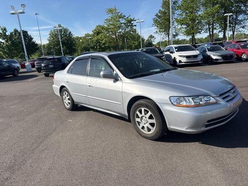Satin Silver Metallic 2002 Honda Accord SE
