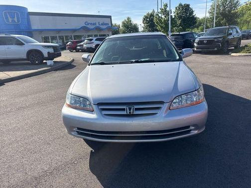 Satin Silver Metallic 2002 Honda Accord SE