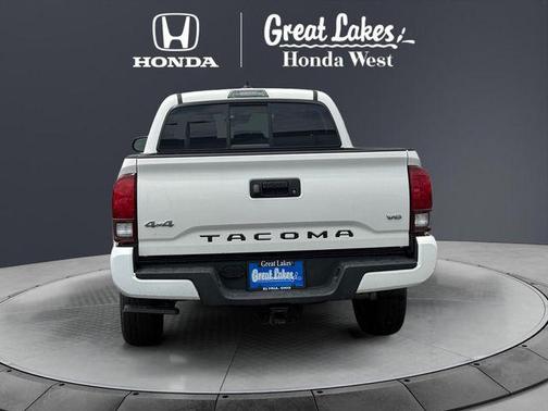 Ice Cap 2023 Toyota Tacoma SR