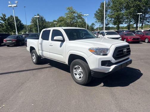 Ice Cap 2023 Toyota Tacoma SR