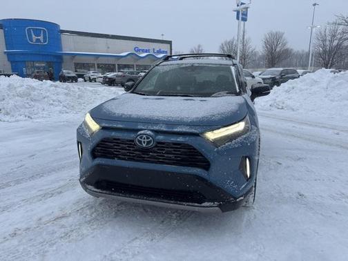 2023 Toyota RAV4 Hybrid SE