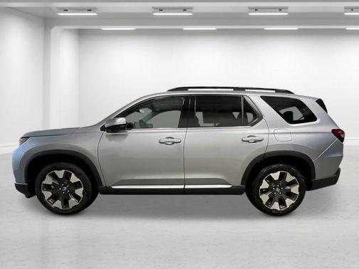Solar Silver Metallic 2026 Honda Pilot Elite