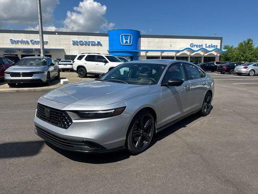 Solar Silver Metallic 2024 Honda Accord Hybrid Sport-L