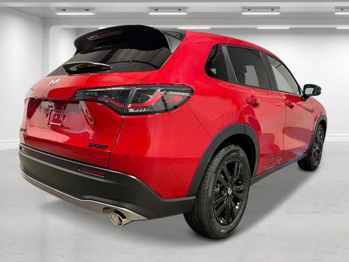 Rallye Red 2027 Honda HR-V Sport AWD