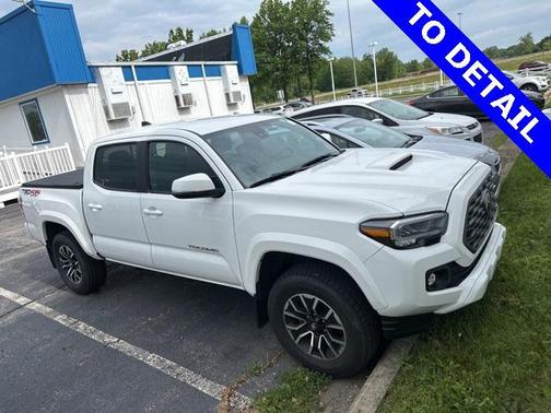 2023 Toyota Tacoma TRD Sport