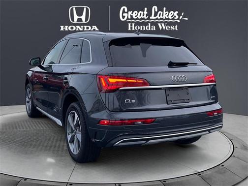2023 Audi Q5 40 Premium Plus
