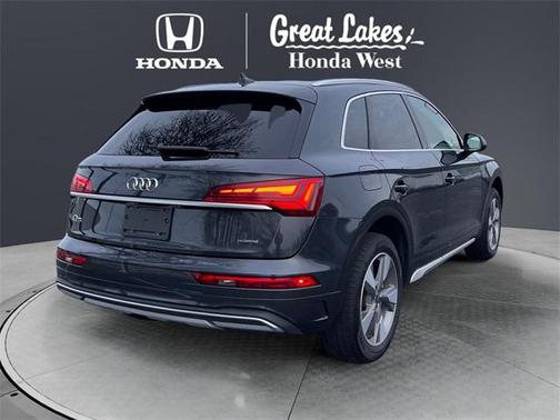 2023 Audi Q5 40 Premium Plus