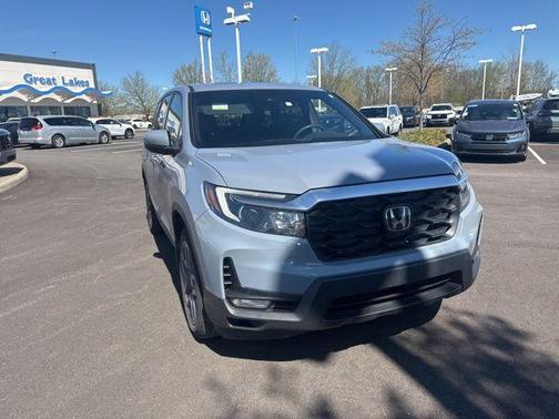 Sonic Gray Pearl 2023 Honda Passport AWD EX-L