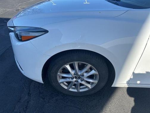 2017 Mazda Mazda3 Sport