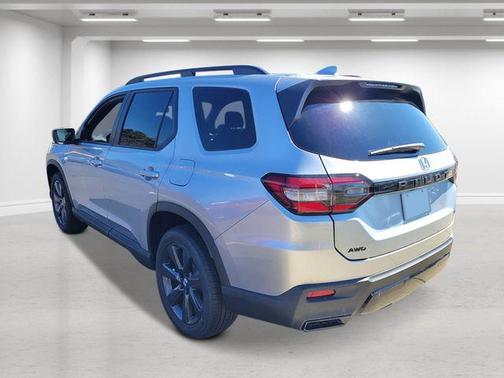 Solar Silver Metallic 2026 Honda Pilot Sport
