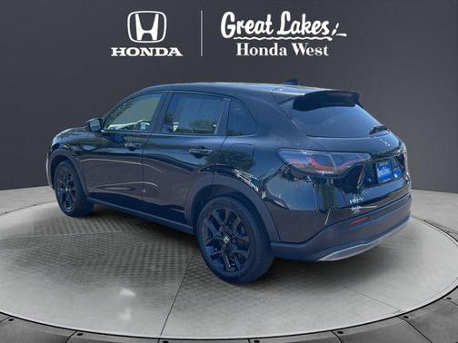 Crystal Black Pearl 2024 Honda HR-V Sport