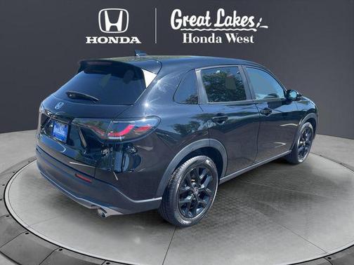 Crystal Black Pearl 2024 Honda HR-V Sport