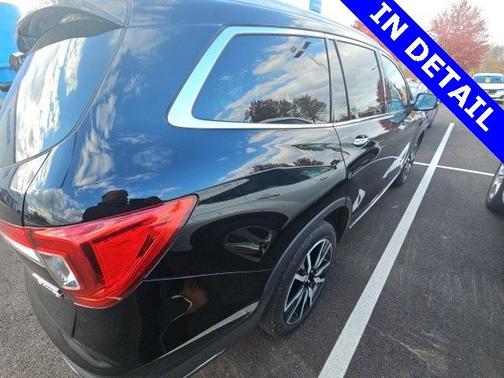 2019 Honda Pilot Touring 8-Passenger