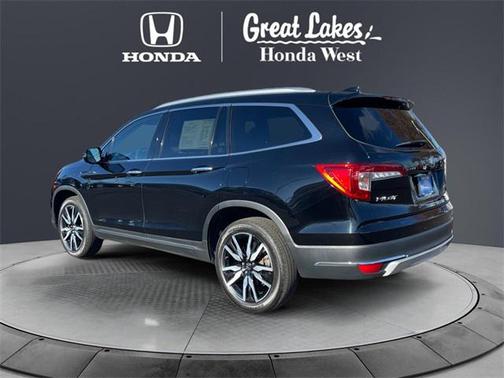 2019 Honda Pilot Touring 8-Passenger