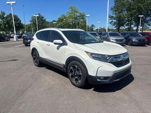 White Diamond Pearl 2017 Honda CR-V Touring