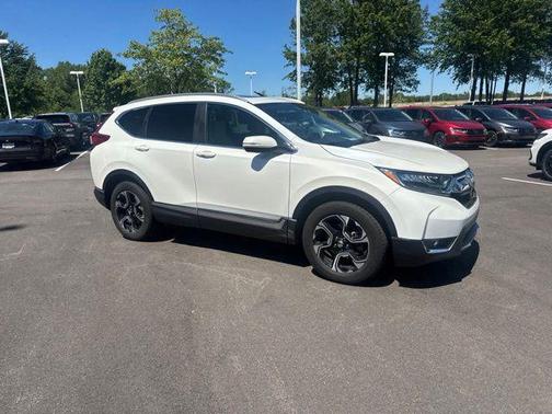 White Diamond Pearl 2017 Honda CR-V Touring