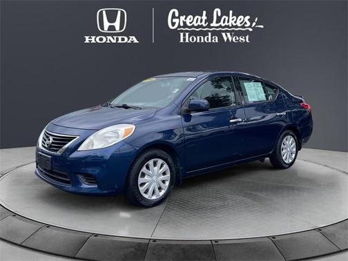 2014 Nissan Versa 1.6 SV