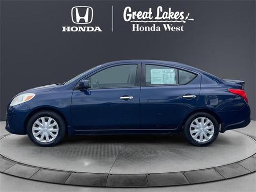 2014 Nissan Versa 1.6 SV