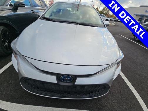 2020 Toyota Corolla Hybrid LE