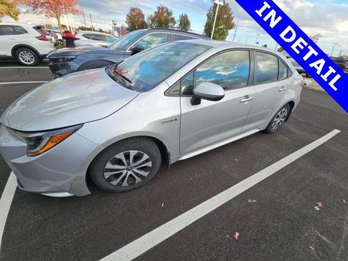 2020 Toyota Corolla Hybrid LE