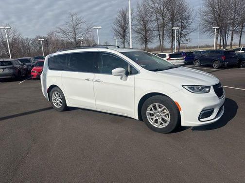 2021 Chrysler Pacifica Touring L