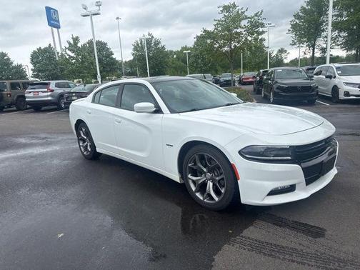Bright White Clearcoat 2015 Dodge Charger R/T