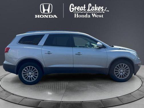 Quicksilver Metallic 2011 Buick Enclave 1XL