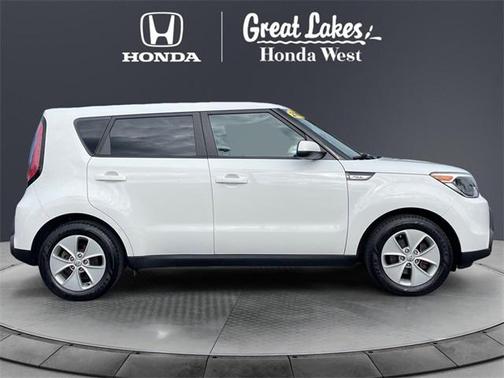 2016 Kia Soul Base
